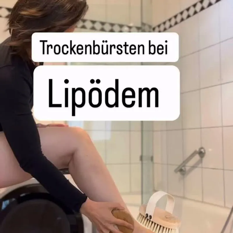 Instagram-Beitrag von @happy.lipo: Trockenbürsten bei Lipödem.